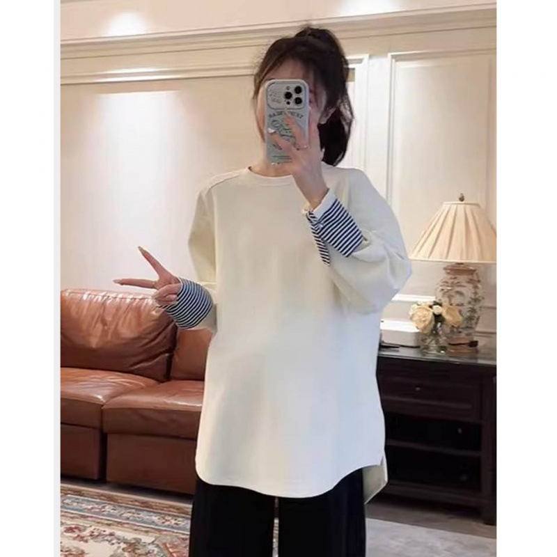 Nėščiųjų palaidinė su gobtuvu, ilgomis rankovėmis, polo apykaklė, dryžuotais rankovių paneliais, medvilnės-poliesterio audinys, laisvas kirpimas, vidutinio ilgio