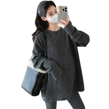 Nėščiųjų dryžuotas storas dvipusis flisas su gobtuvu, laisvas kirpimas, rudens-žiemos sezonai