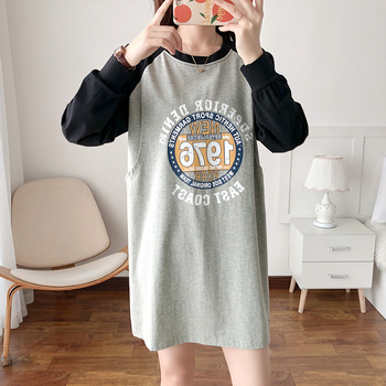 Žindymo topas, 95% medvilnė, apvalus kaklo iškirpimas, ilgos rankovės, žindymo anga, megztinio stiliaus