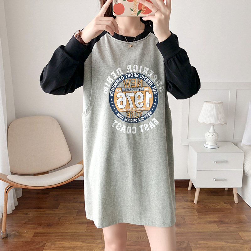 Žindymo topas, 95% medvilnė, apvalus kaklo iškirpimas, ilgos rankovės, žindymo anga, megztinio stiliaus