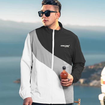 Kapucnis széldzseki UV-védelem, vékony anyagú, laza szabás, színblokkal díszített dizájn, poliészter