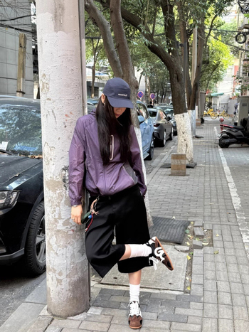 Vékony nylon anyagú kültéri napsütésvédő dzseki, laza szabás, cipzár, kreatív nyomás, beépített zseb