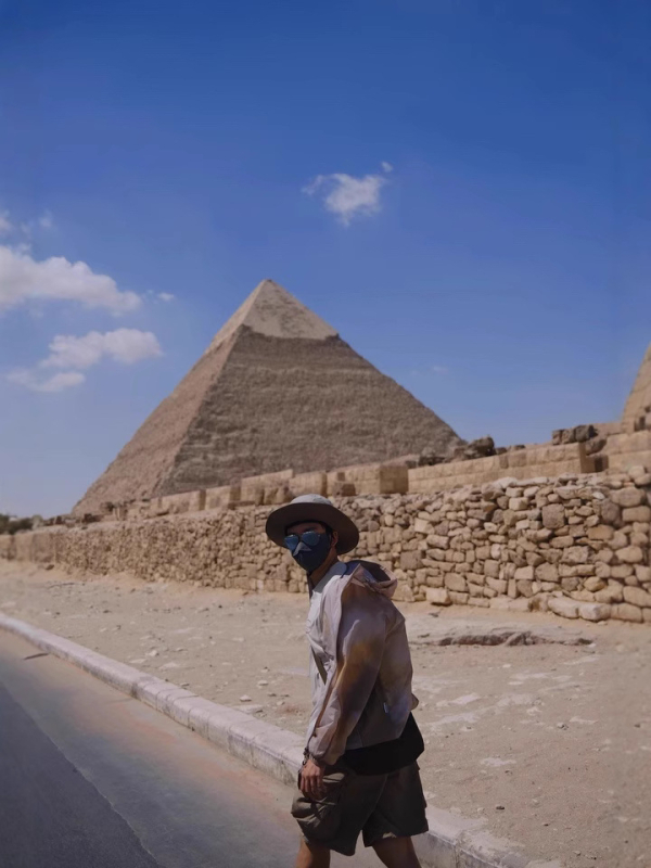 Vékony nylon anyagú kültéri napsütésvédő dzseki, laza szabás, cipzár, kreatív nyomás, beépített zseb