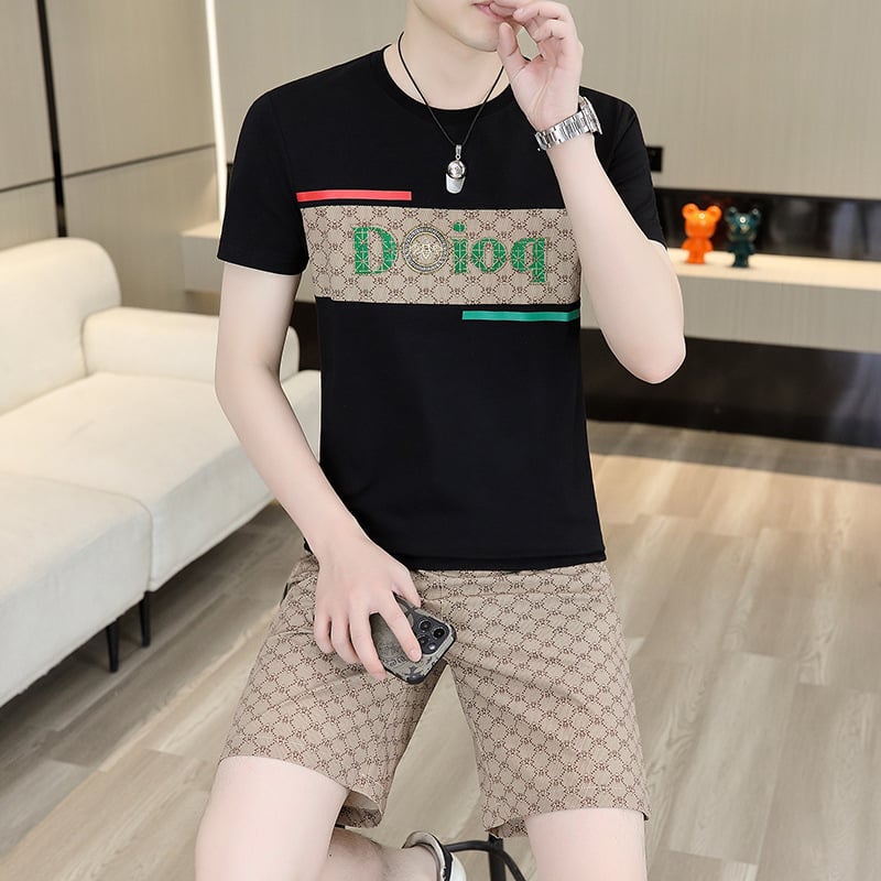 Ανδρικό πλεκτό σετ σε χαλαρή γραμμή με τοπ με κοντά μανίκια και σορτς, πολυεστέρας