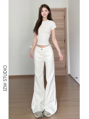 Ženske traperice s niskim strukom, bootcut kroj, elastični denim, dužina do poda.