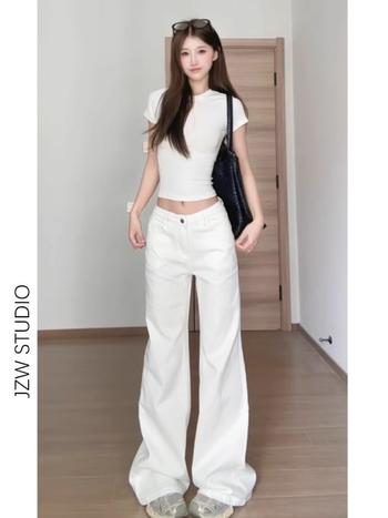 Ženske traperice s niskim strukom, bootcut kroj, elastični denim, dužina do poda.