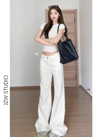 Ženske traperice s niskim strukom, bootcut kroj, elastični denim, dužina do poda.