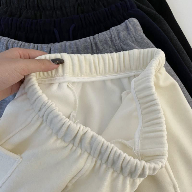 Ženske casual hlače s fleec podstavom, ravni kroj, elastični pojas, pamukova smjesa 30–50%