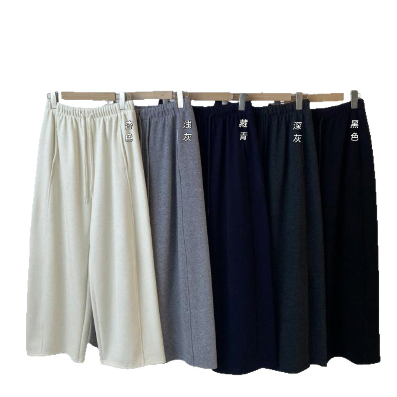 Ženske casual hlače s fleec podstavom, ravni kroj, elastični pojas, pamukova smjesa 30–50%