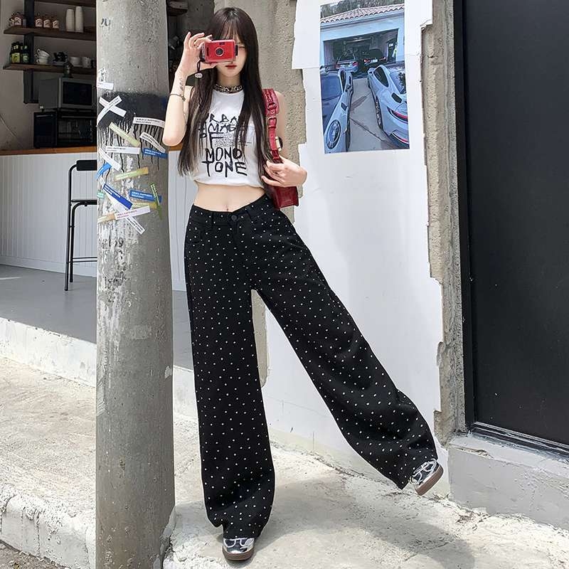 Džinsi platām kājām ar distressed apdari, augsta–vidējā josta, 80–90% kokvilna, <30% poliestera, japāņu-korejiešu ikdienas stils