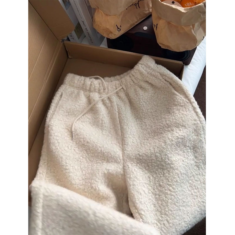 Női magas derekú vastagított kötős jogger nadrág, elasztikus derék, egyenes szabás