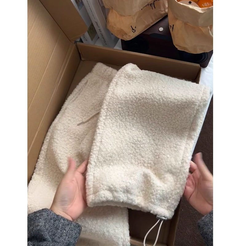 Női magas derekú vastagított kötős jogger nadrág, elasztikus derék, egyenes szabás