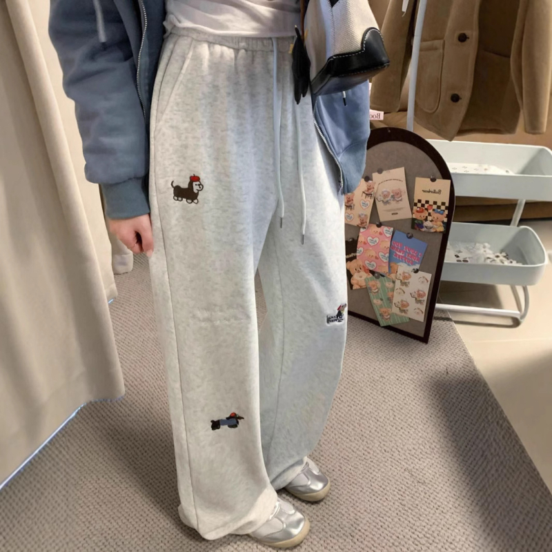 Pantaloni de trening pentru femei, căptușeală din fleece, talie înaltă, model cu broderie în desen animat, din bumbac organic și poliester