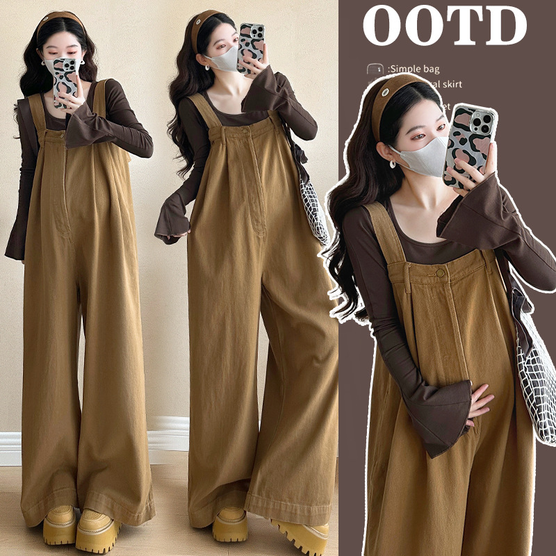 Trudnički hlače kostim, jednobojni, dugi rukavi, poliester-elastan smjesa (70–80% poliester, manje od 30% elastana), proljeće 2025