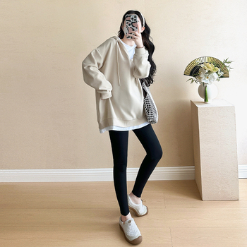 Trudnički hoodie pulover, širokog kroja, pamuk-poliester smjesa ≤30% poliester, dugi rukavi, okrugli izrez, srednja duljina