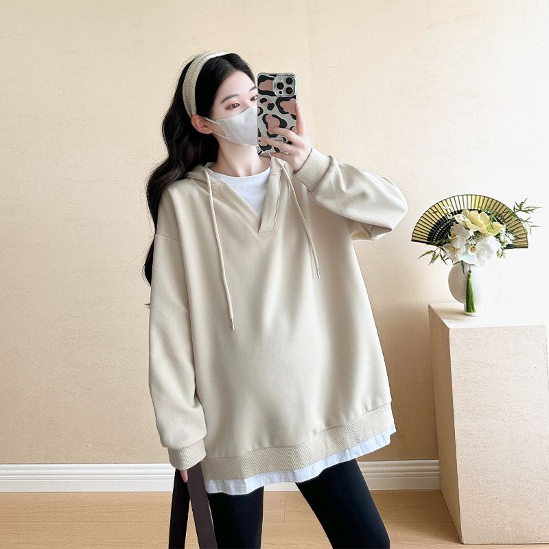 Trudnički hoodie pulover, širokog kroja, pamuk-poliester smjesa ≤30% poliester, dugi rukavi, okrugli izrez, srednja duljina