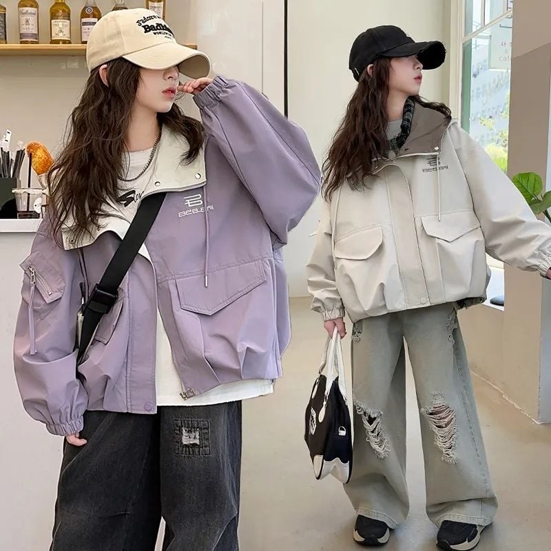 Meiteņu jaka, retro literatūras stils, PVC audums, kapuce, 3/4 garuma piedurknes