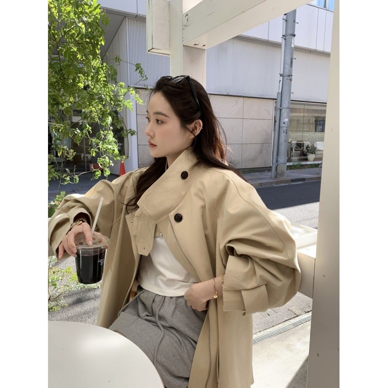 женски тренчкот в корейски стил, полиестер, със стойка яка, закопчаване с цип, свободна кройка, средна дължина