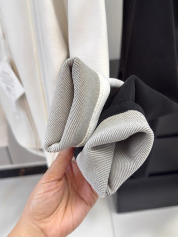 Grafenovo grijanje, uska dukserica-jakna s kapuljom i dvostrukim zatvaračem, poliester/elastan