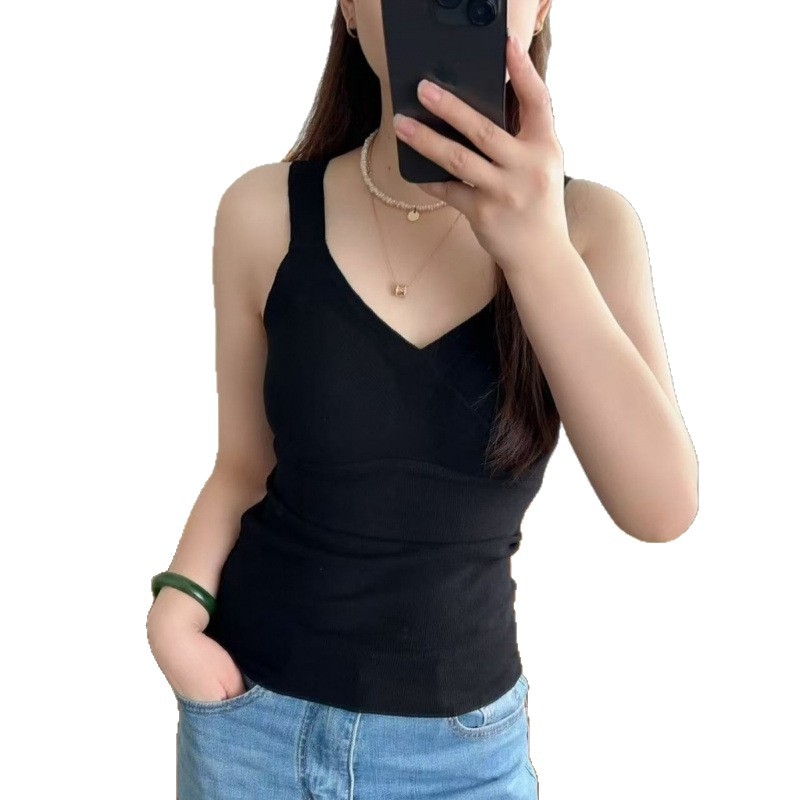 Terminio liemenė su V kaklu ir įsiūtomis krūties pagalvėlėmis, vieno sluoksnio, mišraus audinio, vidutinio svorio 181–200 g/m²