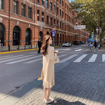 Rochie de alăptat postnatală, tricotată, în stil street, siluetă sirenă, guler rotund, mâneci lungi, lungime midi, toamna 2025