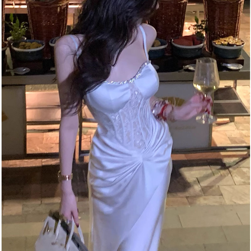 Rochie cu bretele, dantelă cusută, stil franțuzesc, talie înaltă, lungime până la podea, țesătură poliester