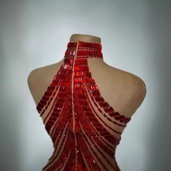 Φόρεμα — Halter Neck, χωρίς μανίκια, διαφανές πλέγμα με διαμάντι-διακόσμηση, κομψό και σέξι για πάρτι (Ύφασμα: βαμβάκι-πολυεστέρας; Κύριο περιεχόμενο υφάσματος: 95%+; Μανίκια: χωρίς μανίκια; Λαιμός: Halter; Τύπος φούστας: hip skirt)