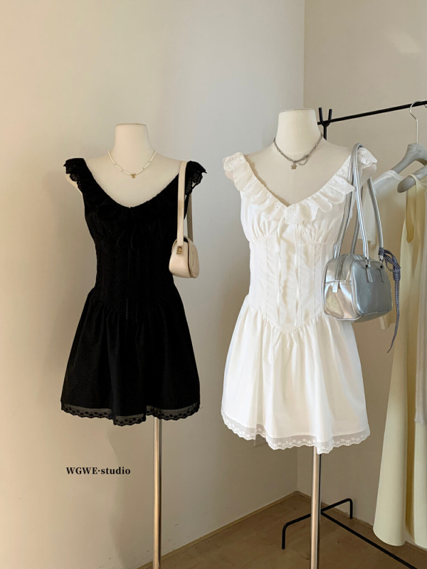 Čipkasta haljina s visokim strukom, bez rukava, A-linijskog kroja, V izrez, ljetna kolekcija 2025, jednobojni uzorak