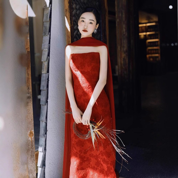 Vjenčana haljina za zaruke, bez rukava, tube-top fazon, A-linija silueta, duga suknja, struk srednje visine