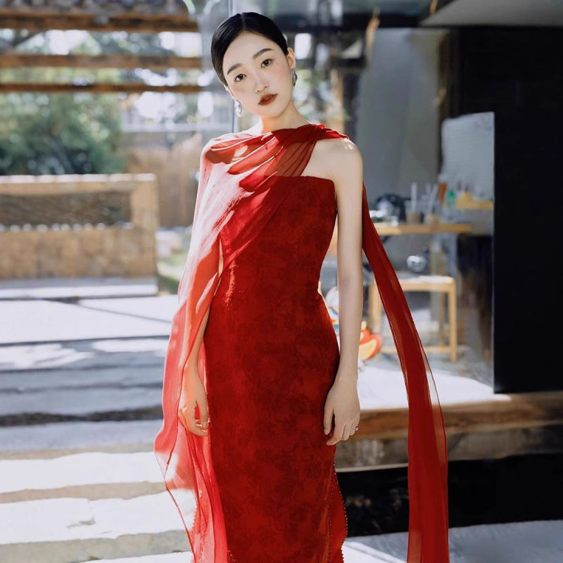 Vjenčana haljina za zaruke, bez rukava, tube-top fazon, A-linija silueta, duga suknja, struk srednje visine