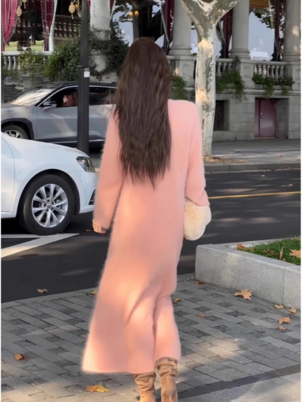 Pletena ženska haljina s dugim rukavima i V-izrezom, A-linijski kroj, duga haljina, podesivi struk, materijal: viskozna smjesa i poliester