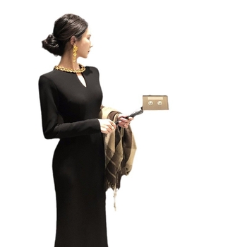 Uska večernja haljina za rođendan s kamenčićima, dugi rukavi, okrugli izrez, visok struk, suknja srednje dužine