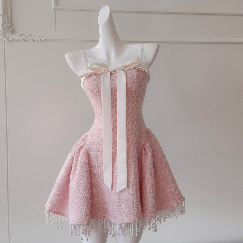 A-linija haljina bez rukava s visokim strukom, jednolinijski ovratnik, zatvarač, acetatni satenski s vunenim udjelom, detalj kolage/splice, zimsko izdanje 2025