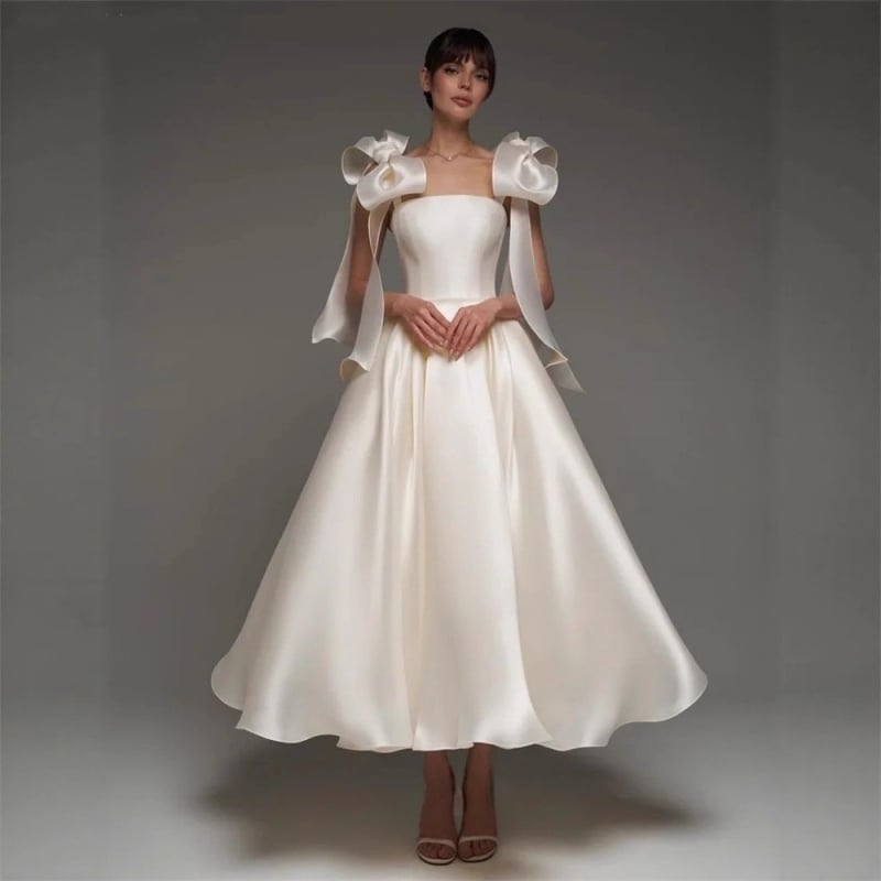 Poliester haljina A-linije, tanke naramenice, visok struk, midi duljina