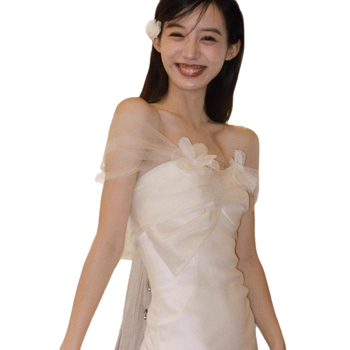 Сватбена рокля без презрамки, А‑линия, дълга пола, висока талия