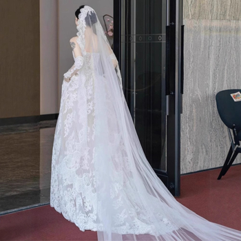 Vjenčana haljina bez naramenica - mali šlep, bez rukava, duga suknja, visok struk, tijesno krojenje