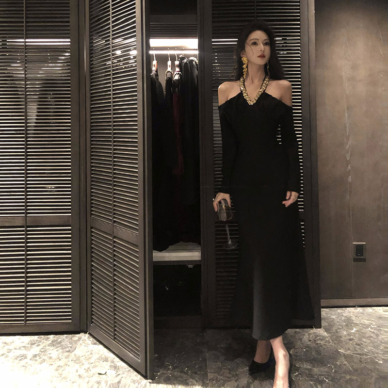 Večernja haljina s otvorenim ramenima, kristalnim izrezom, duga, V-dekolte, visokim strukom