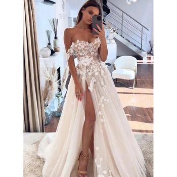 Rochie de mireasă cu decolteu pe un umăr, talie înaltă, fustă lungă, poliester