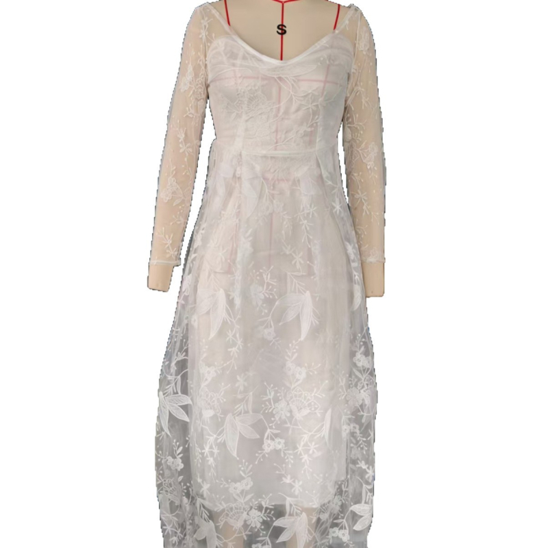 Булчинска дантелена рокля с дълги ръкави, тюлена пола, талия в средата, дълга рокля