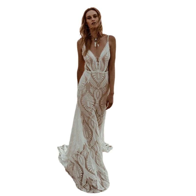 Csipkés esküvői ruha mély V-nyakkal, ujjak nélkül, nyitott hátsó rész, hosszú halfarok-siluett