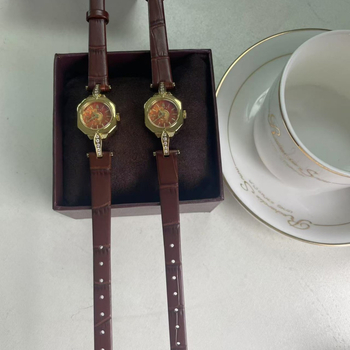 Ceas de damă cu mecanism quartz (Miyota Japan VX00), carcasă din oțel, curea din oțel fin, rezistență la apă 10 m, cadran oval, stil japonez vintage