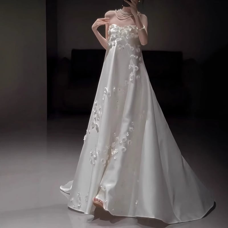 Rochie de mireasă fără bretele în stil franțuzesc, satin, croi A-line, lungă, talie înaltă, vară 2025