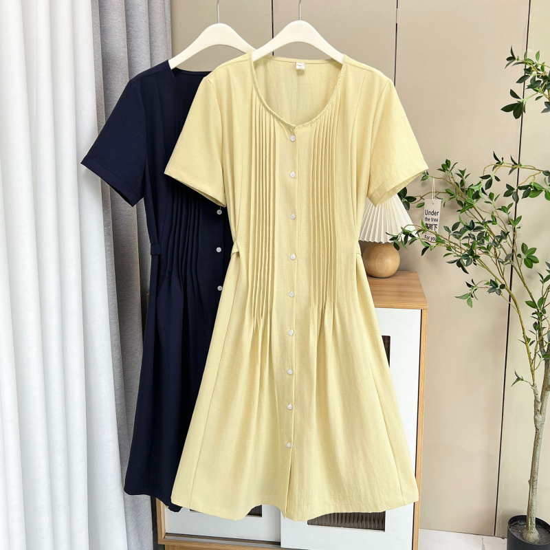 Rochie cu talie plisată, decolteu în formă de U, croială A-line, lungime midi, mâneci 3/4, material bambus-hemp cu poliester, vară 2025