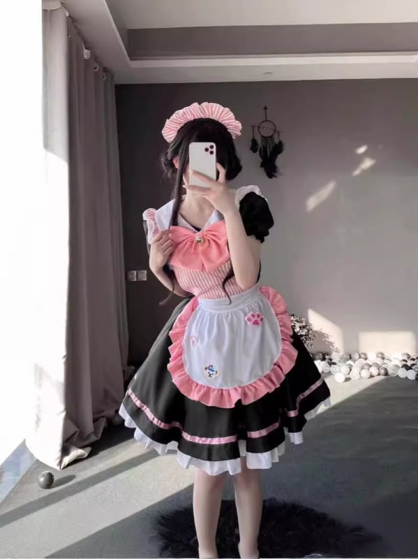 Lolita stilā kalpones cosplay kleita, seksīgs skatuves kostīms; galvenais audums: poliesters (<30%); otrais audums: poliesters (<30%); sezona: vasara 2024.