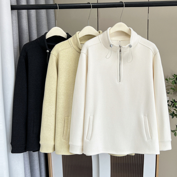 Ženska dukserica s kapuljačom i fleis podstavom, stojeći ovratnik, debeli poliester, 90–95% poliester, regularni kroj, dugi rukav, Zima 2025