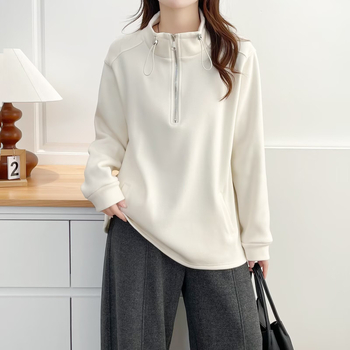 Ženska dukserica s kapuljačom i fleis podstavom, stojeći ovratnik, debeli poliester, 90–95% poliester, regularni kroj, dugi rukav, Zima 2025