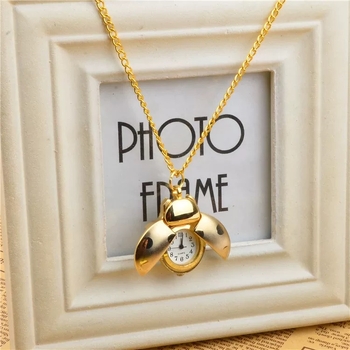 Džepni sat s motivom buba, karikatura stil, kvarcni mehanizam, metalno kućište, prikaz s kazaljkama i brojevima