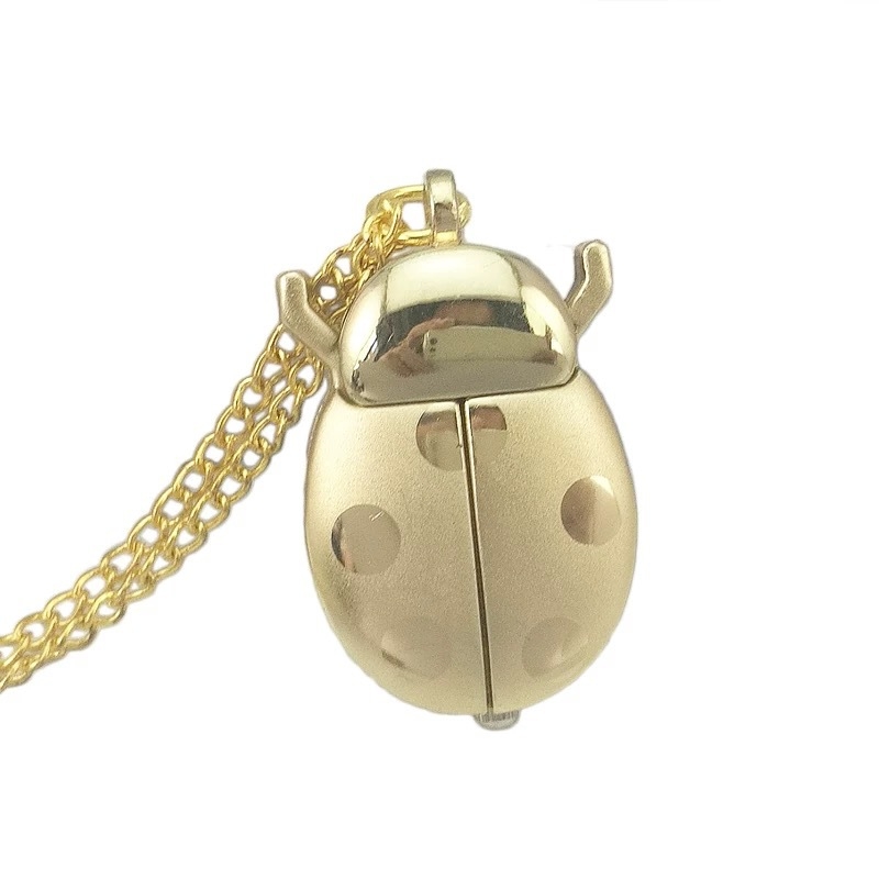 Džepni sat s motivom buba, karikatura stil, kvarcni mehanizam, metalno kućište, prikaz s kazaljkama i brojevima