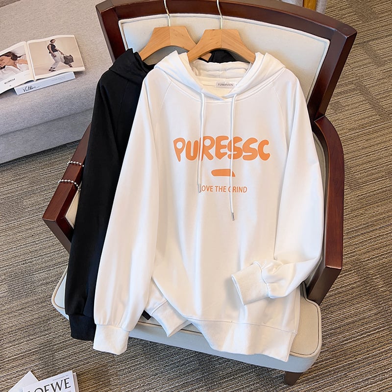 Duks s kapuljom za plus veličinu, širok kroj, obim prsa 150/170 cm, model 6671