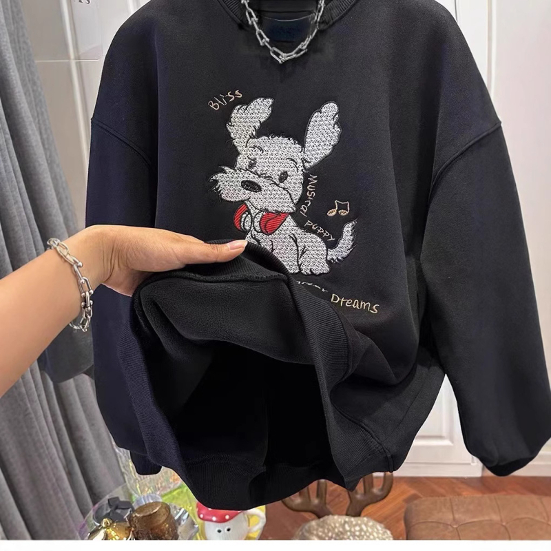 Pulover damă cu fleece interior, broderie cu câine, material tricotat din bumbac și poliester, croială lejeră, mâneci lungi, guler rotund, motiv anime, primăvara 2025